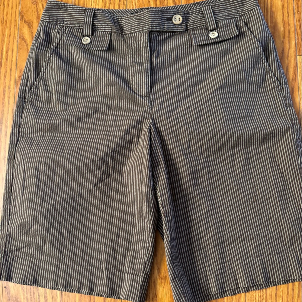 TALBOTS BERMUDA CASUAL SHORTS - BROWN, CREAM & RED STRIPED - SIZE 6